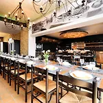 Group Retreat With * Sainte-Cécile